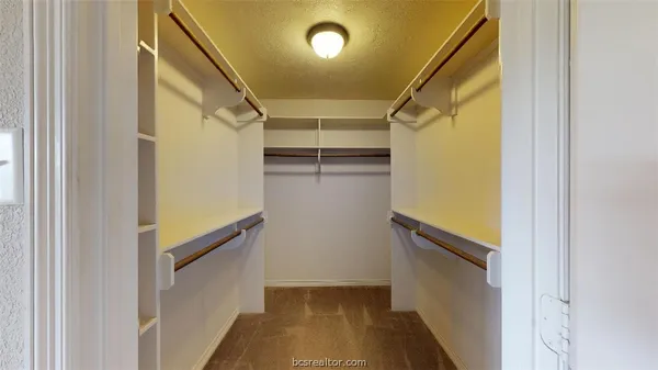 a view of walk in closet