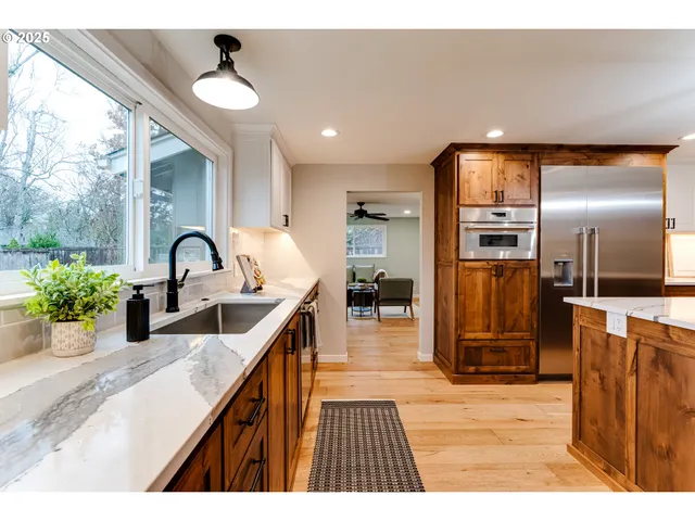 $745,000 | 2915 Chuckanut Street, Eugene, OR 97408