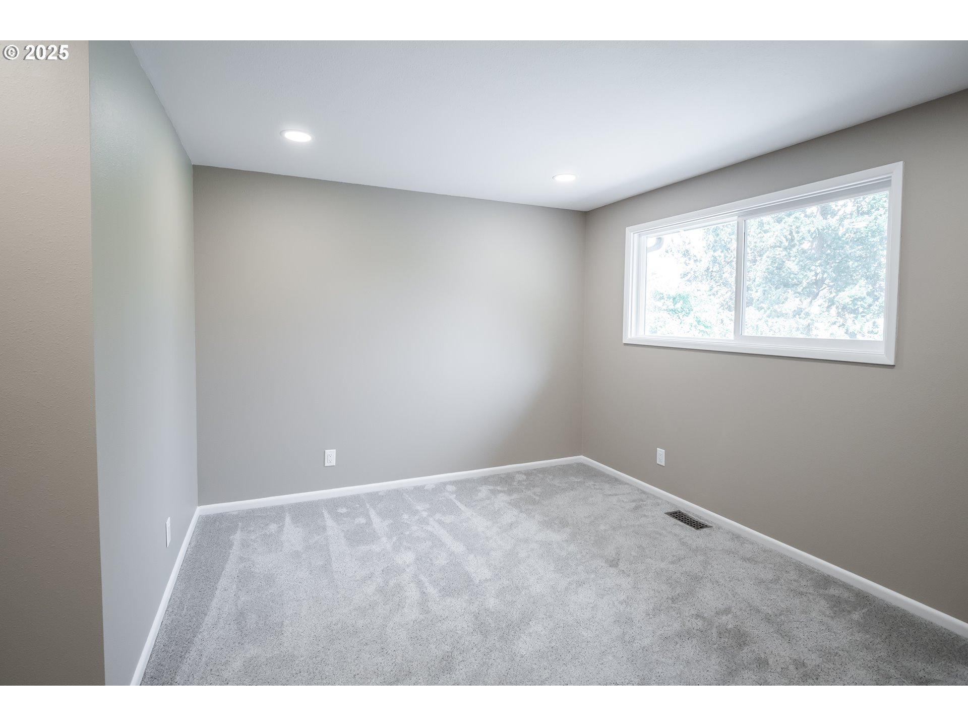 2915 Chuckanut Street Eugene, OR 97408 - Photo 33 of 47