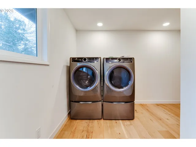 $745,000 | 2915 Chuckanut Street, Eugene, OR 97408