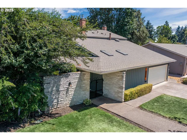 $745,000 | 2915 Chuckanut Street, Eugene, OR 97408
