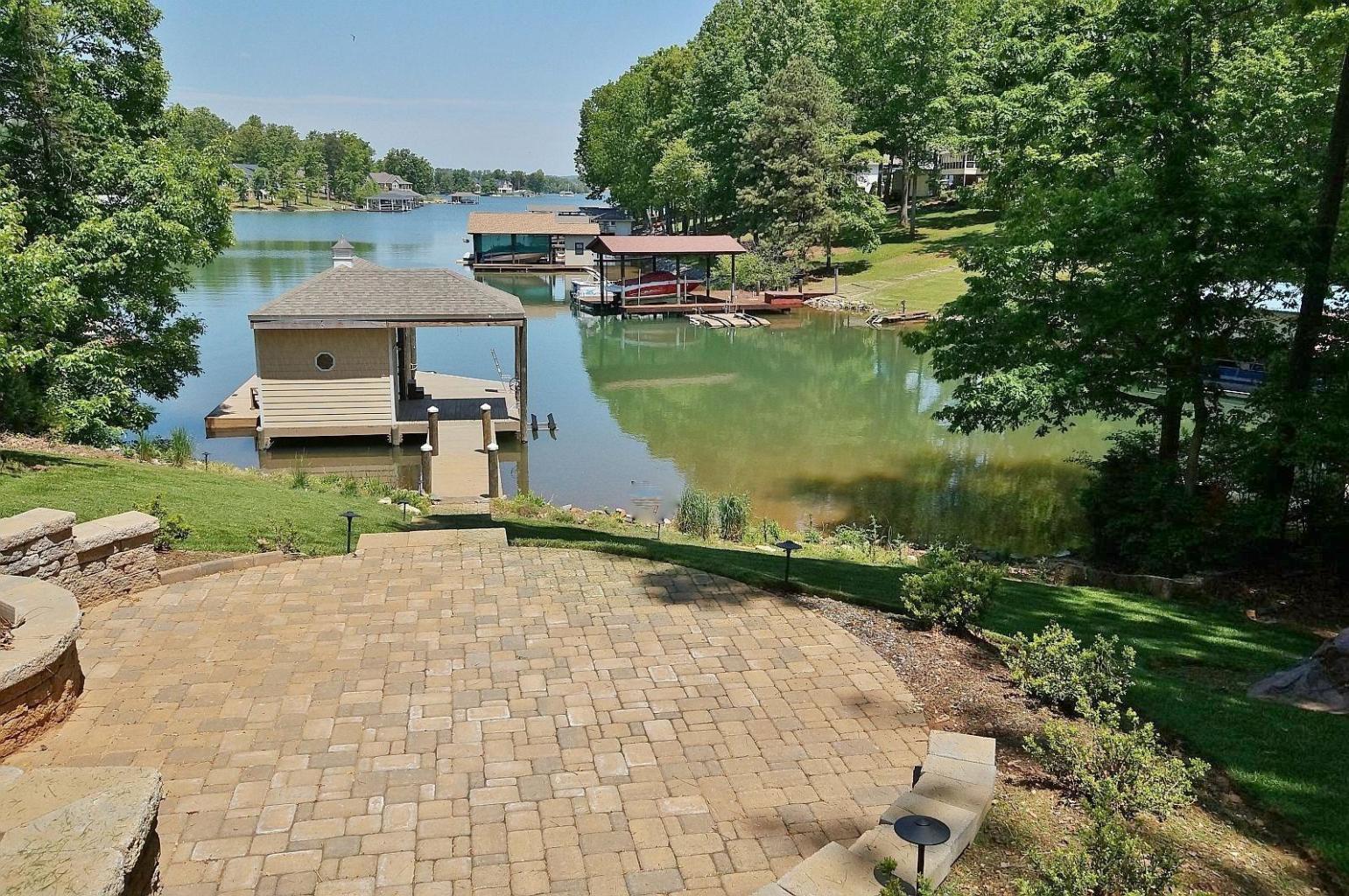 6387 Scruggs Road Moneta, VA 24121 - Photo 11 of 43 ScruggsFirepitView