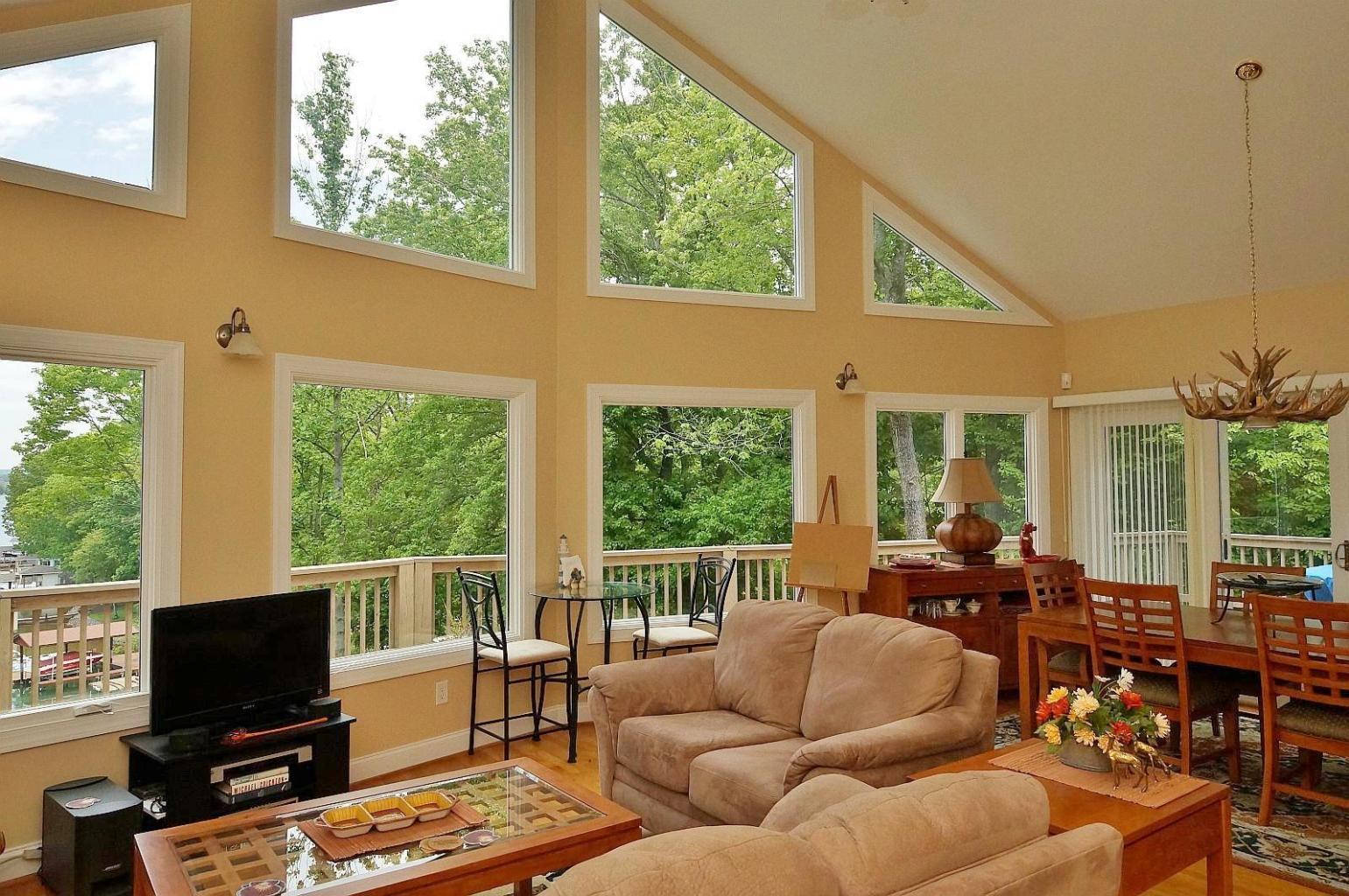 6387 Scruggs Road Moneta, VA 24121 - Photo 16 of 43 ScruggsMainLevelLargeWindows