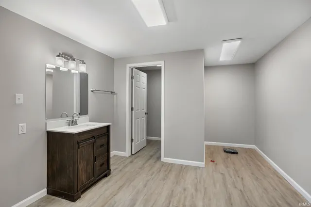 $749,900 | 1800 East 430 South, Lafayette, IN 47909