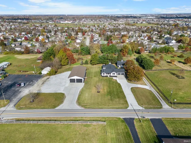 $749,900 | 1800 East 430 South, Lafayette, IN 47909