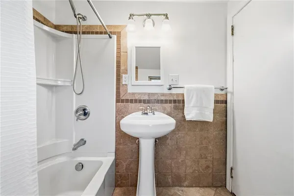 $380,000 | 511 Moreland Drive, Pittsburgh, PA 15243