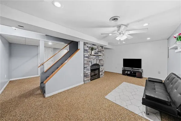 $380,000 | 511 Moreland Drive, Pittsburgh, PA 15243
