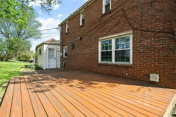 $380,000 | 511 Moreland Drive, Pittsburgh, PA 15243