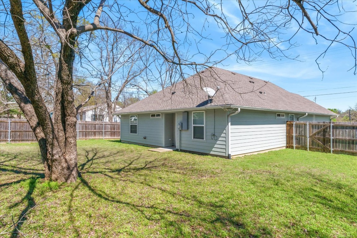 1011 Athens Street Canton, TX 75103 - Photo 29 of 38