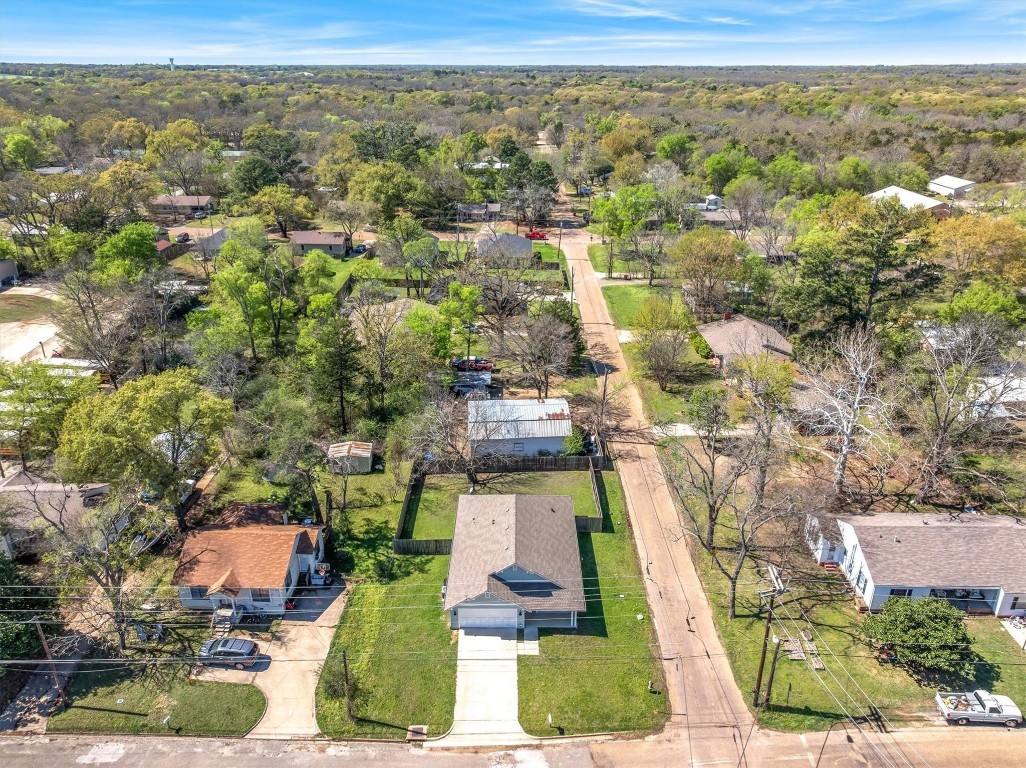 1011 Athens Street Canton, TX 75103 - Photo 32 of 38