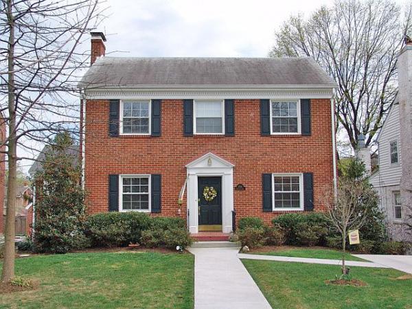 1836 Blenheim Road Southwest Roanoke, VA 24015 - Photo 1 of 1 Primary Photo