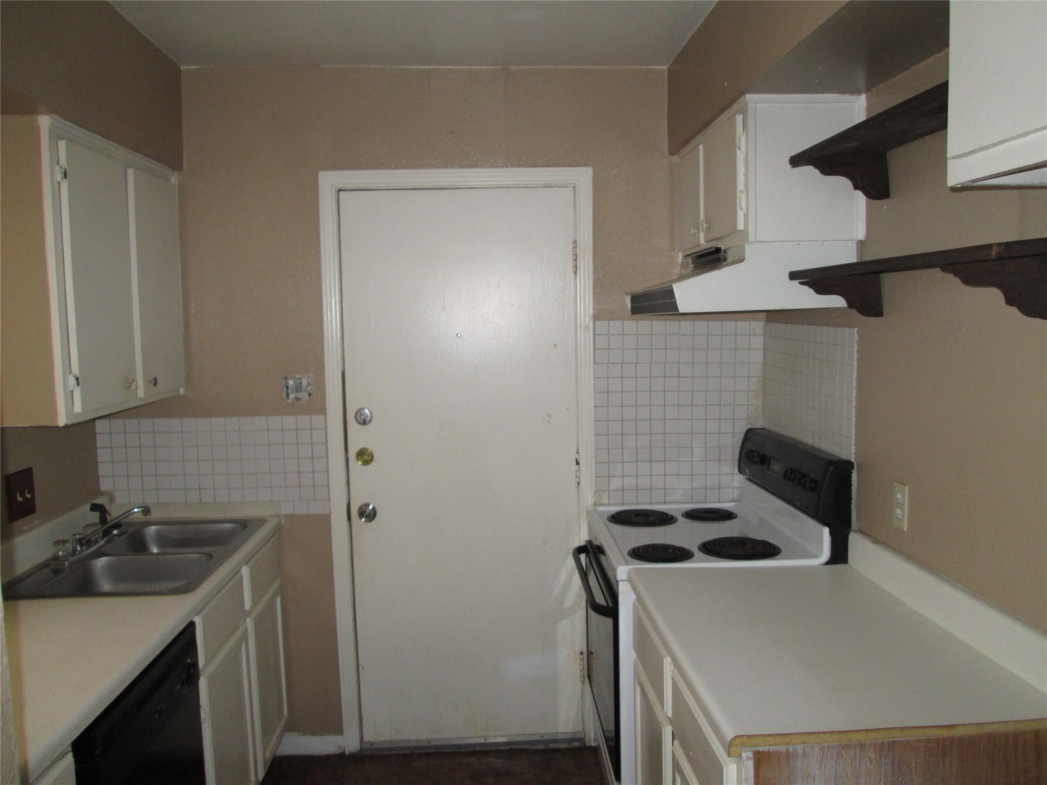 3368 Burke Road, Unit 167 Pasadena, TX 77504 - Photo 4 of 8