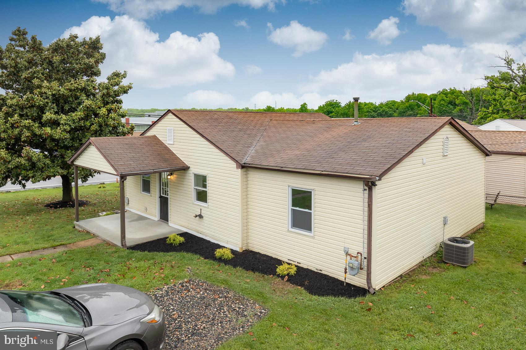 501 Compass Road East Middle River, MD 21220 - Photo 4 of 39 Gallery Image 4