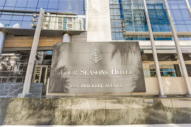 a living room filled with furniture