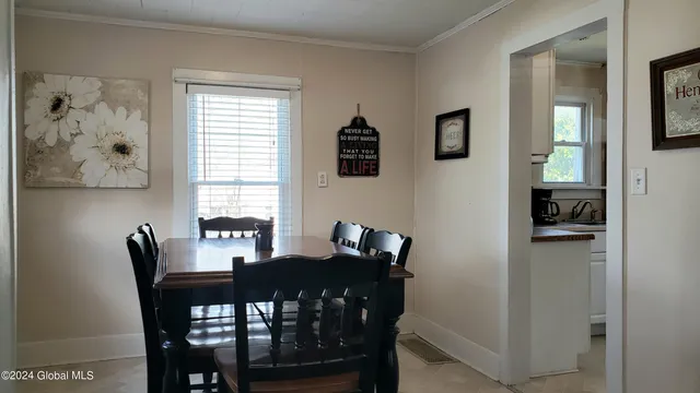 $130,000 | 11 Saratoga Avenue, Broadalbin, NY 12025