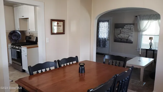 $130,000 | 11 Saratoga Avenue, Broadalbin, NY 12025