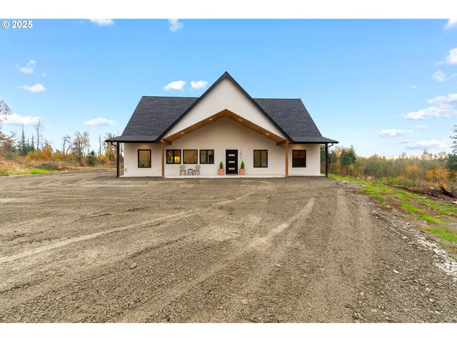 $750,000 | 12019 Northeast 306th Street, Battle Ground, WA 98604