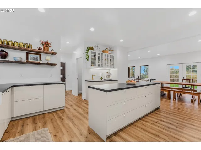 $750,000 | 12019 Northeast 306th Street, Battle Ground, WA 98604