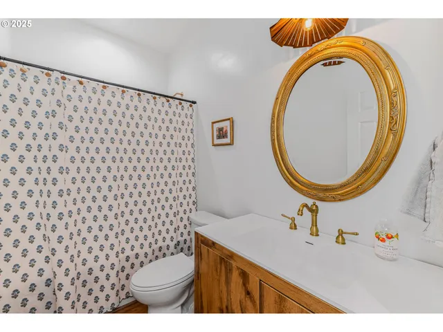 $750,000 | 12019 Northeast 306th Street, Battle Ground, WA 98604