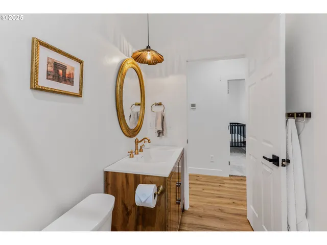 $750,000 | 12019 Northeast 306th Street, Battle Ground, WA 98604