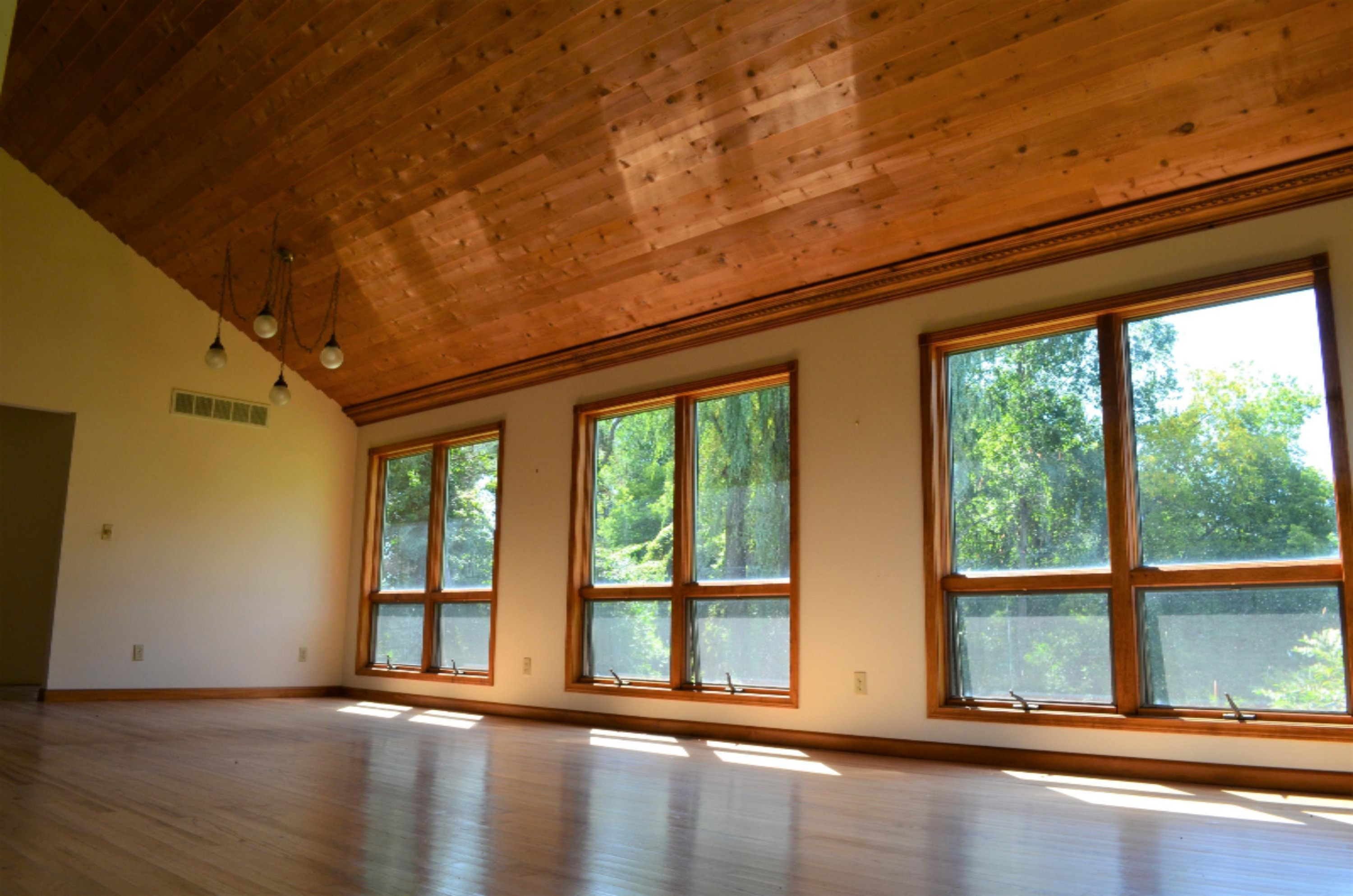 4049 West Conrad Road Ludington, MI 49431 - Photo 12 of 33 DSC_0310
