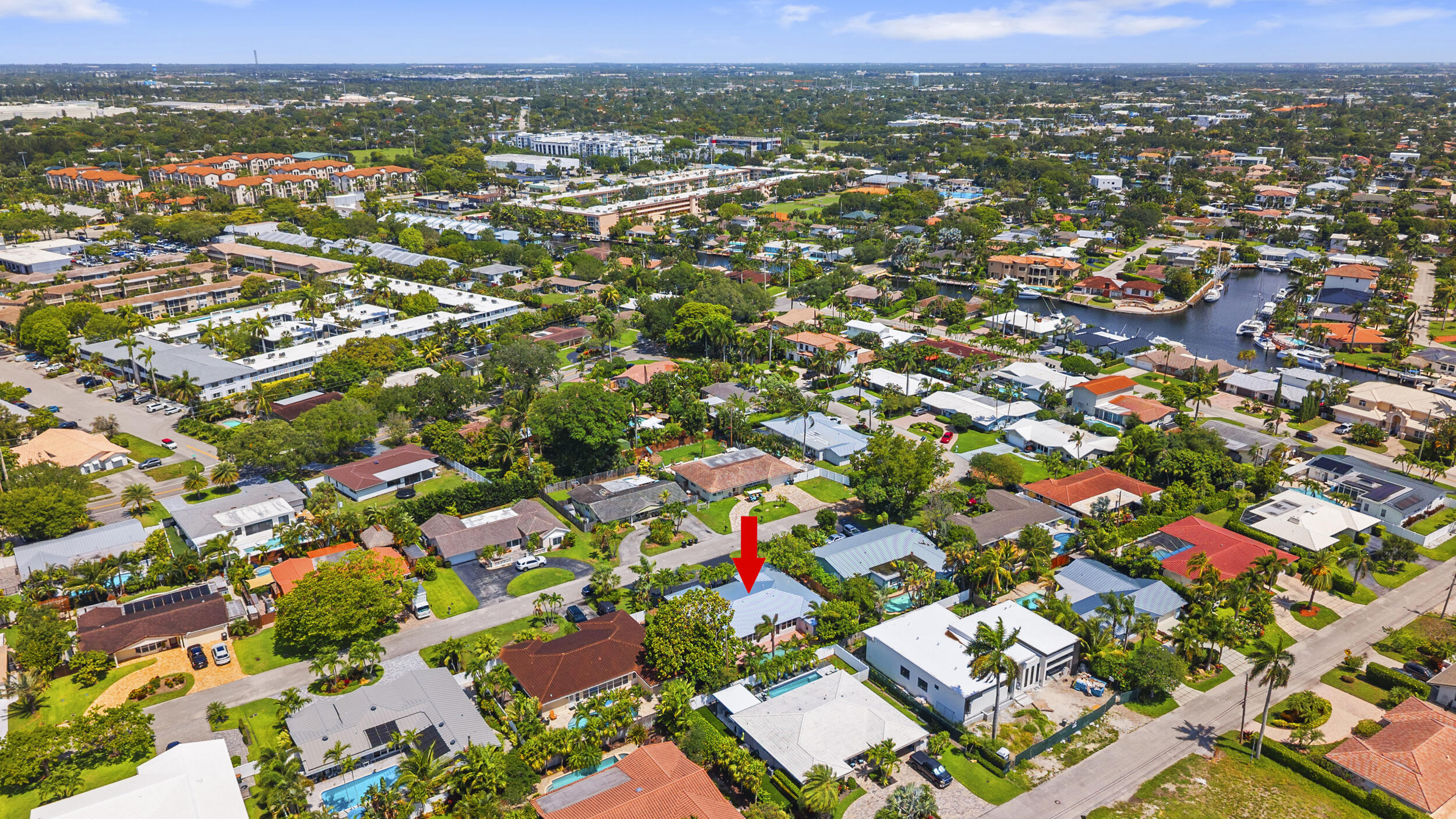 4240 Northeast 22nd Terrace Lighthouse Point, FL 33064 - Photo 50 of 54 51_dji_20260518113329_0006_d