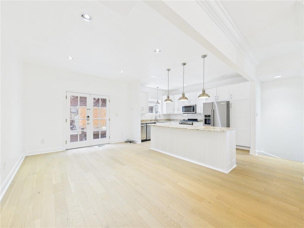 138 North Woodland Road Pittsburgh, PA 15232 - Photo 12 of 50 a view of kitchen with wooden floor