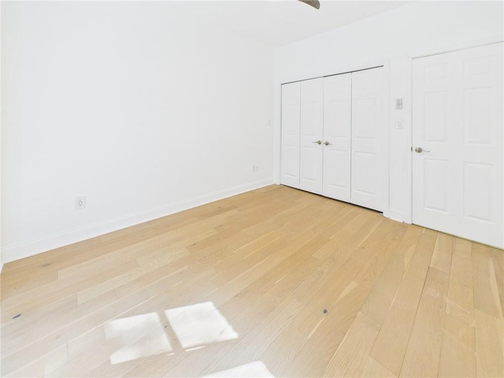 138 North Woodland Road Pittsburgh, PA 15232 - Photo 27 of 50 a view of an empty room