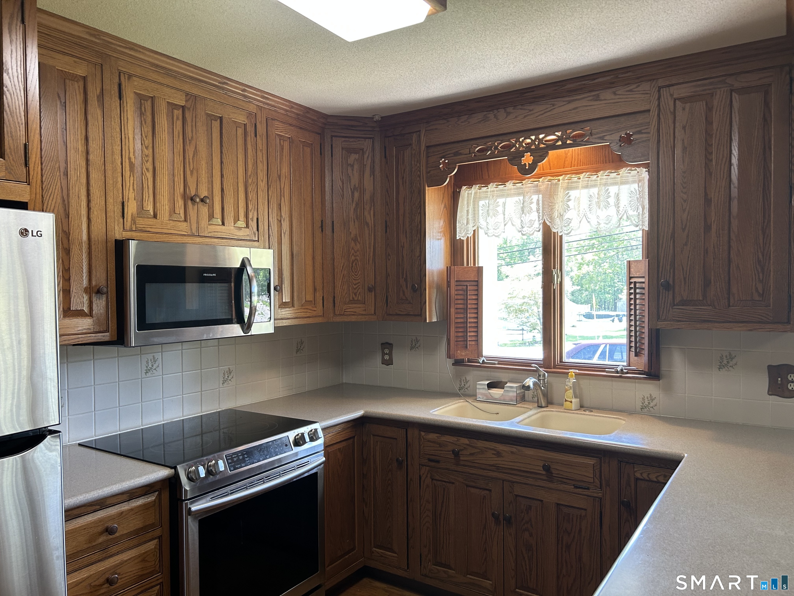 88 Bushnell Hollow Road Sprague, CT 06330 - Photo 9 of 33