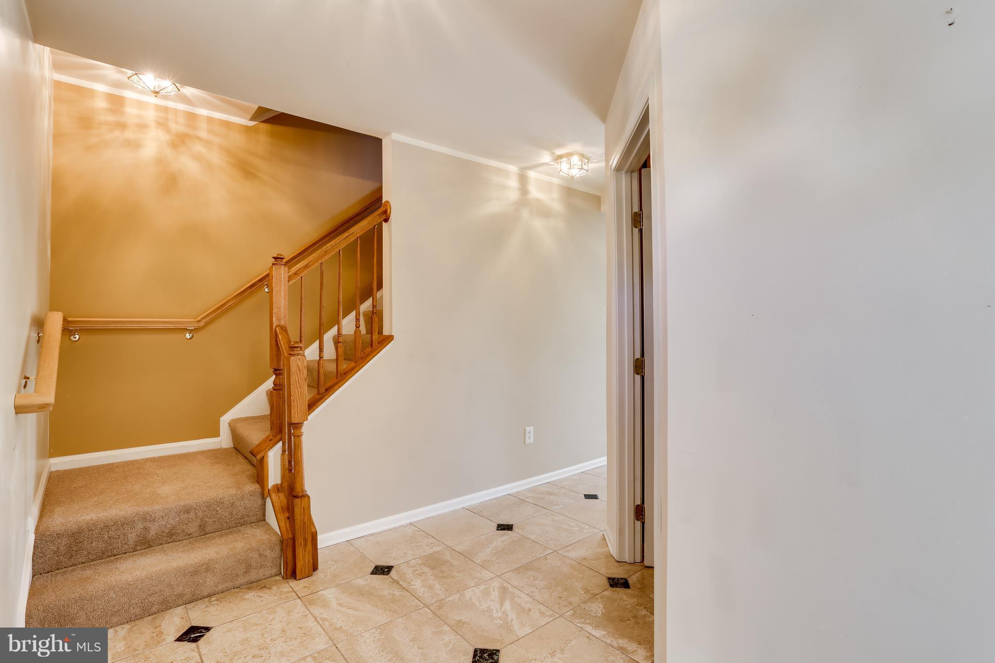 1407 Crossbow Road Mount Airy, MD 21771 - Photo 3 of 21 Foyer