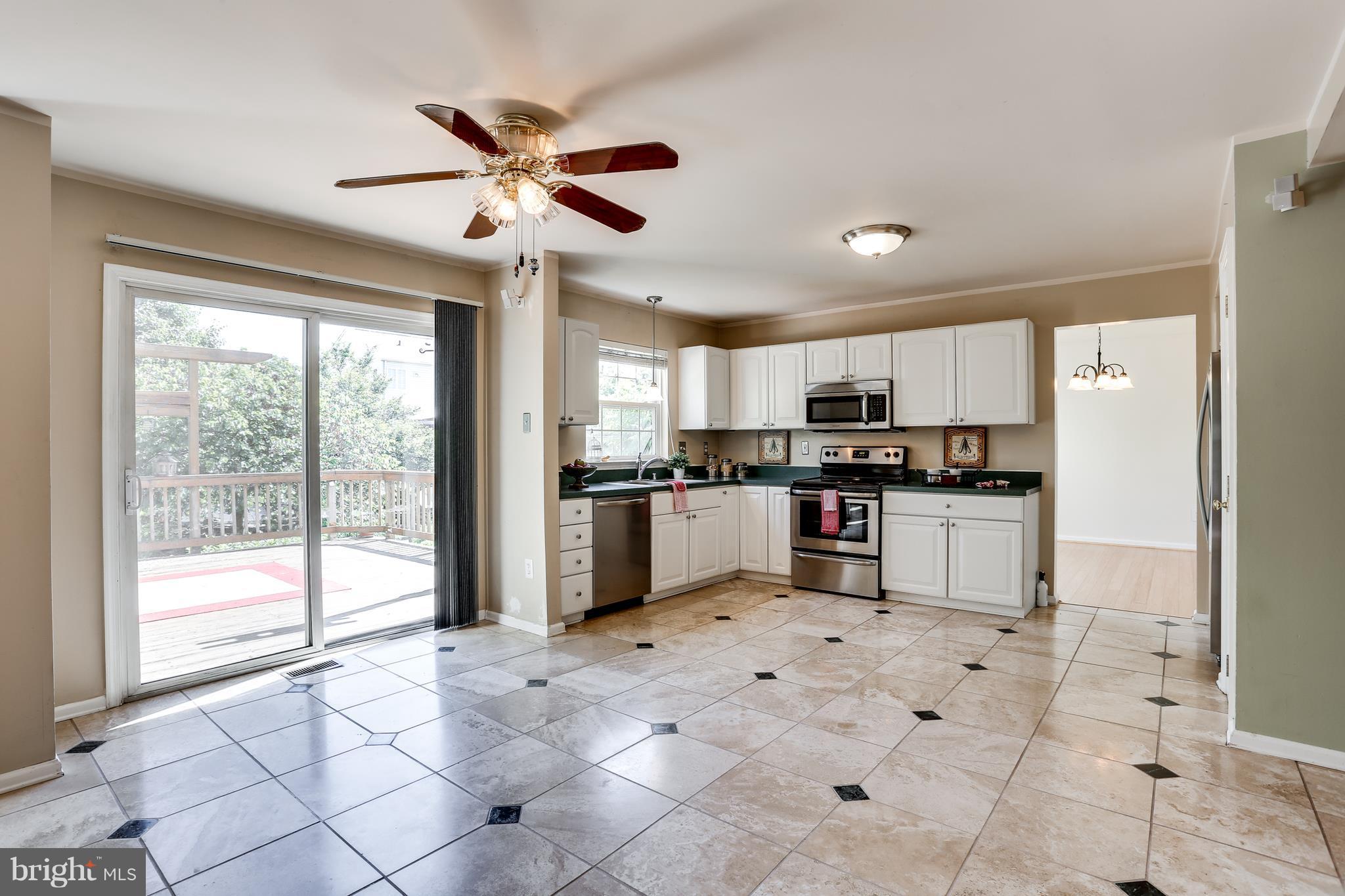 1407 Crossbow Road Mount Airy, MD 21771 - Photo 8 of 21 Kitchen