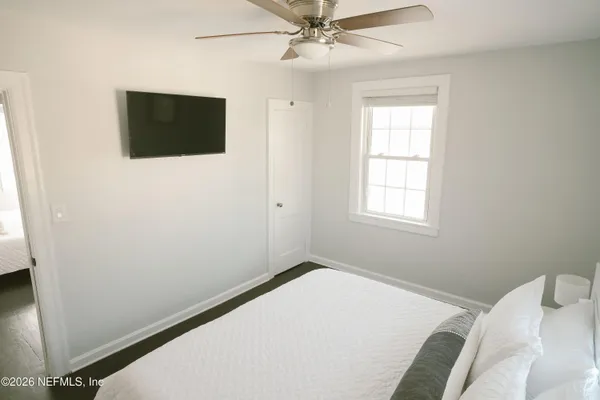 $3,000 | 212 Oak Street, Neptune Beach, FL 32266