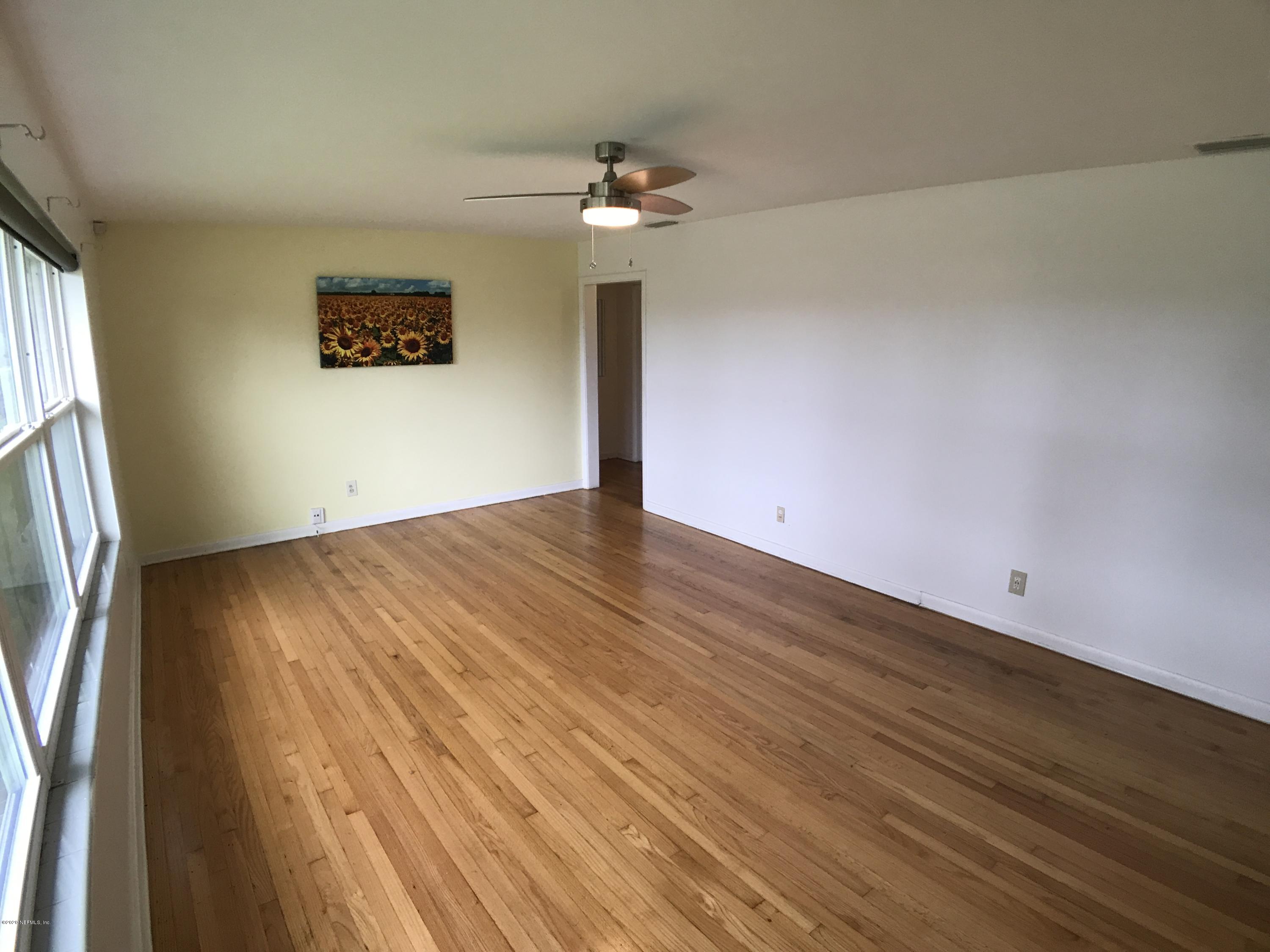 217 Baisden Road Jacksonville, FL 32218 - Photo 7 of 69 Hardwood floors