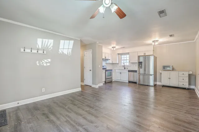 $605,000 | 1152 Bradford Avenue, Charleston, SC 29412