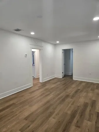 $1,695 | 709 East James Street, Tampa, FL 33603