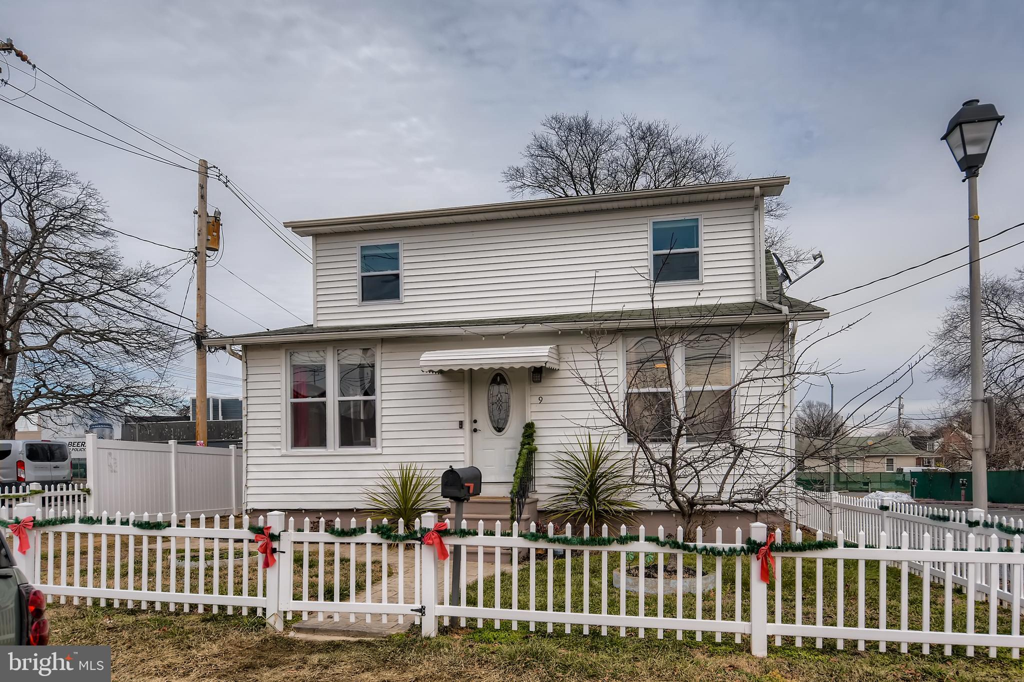 9 Riverside Drive Baltimore, MD 21221 - Photo 1 of 28 Gallery Image 1