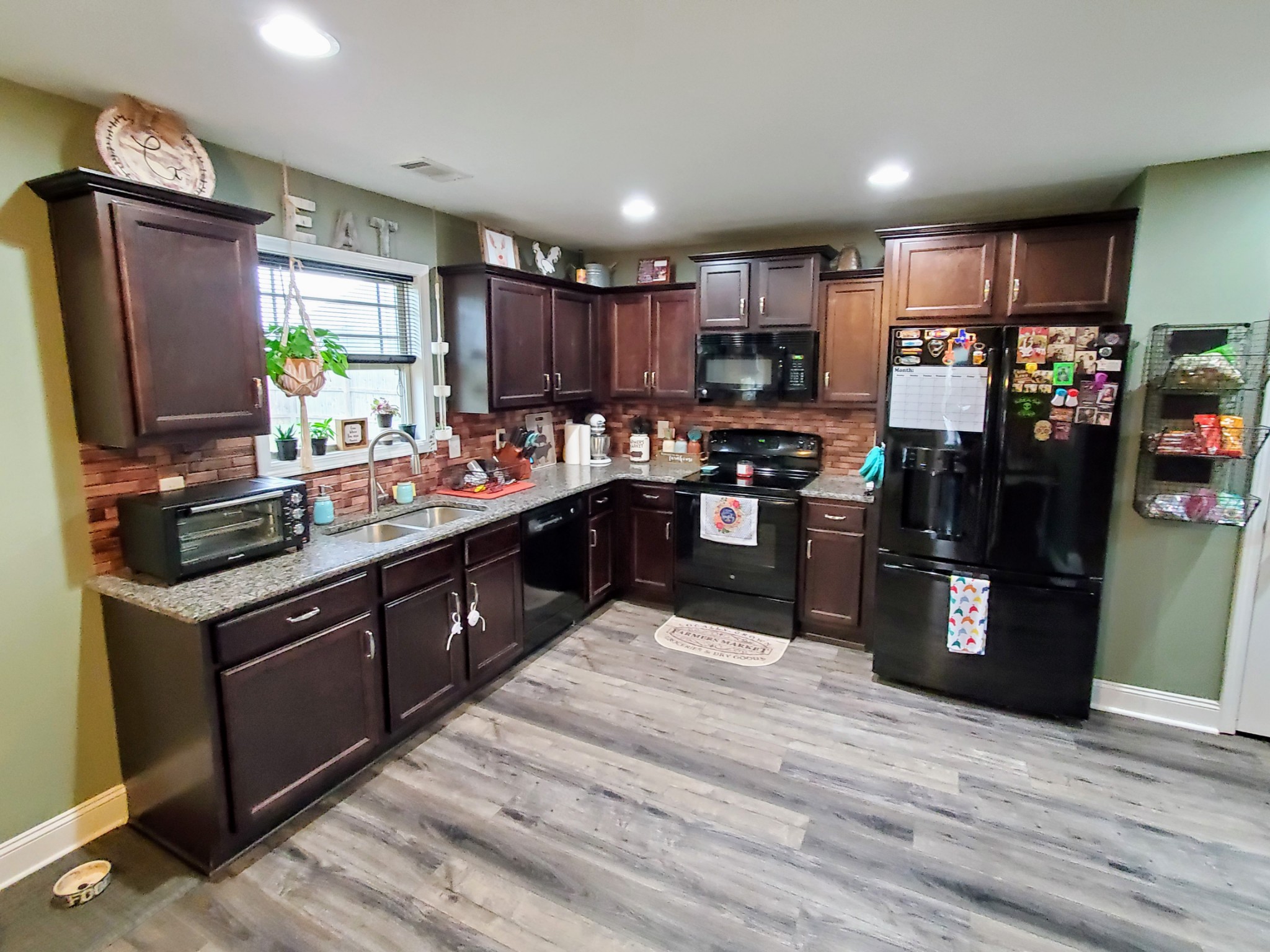 2352 Pea Ridge Road Clarksville, TN 37040 - Photo 10 of 33 Gallery Image 10