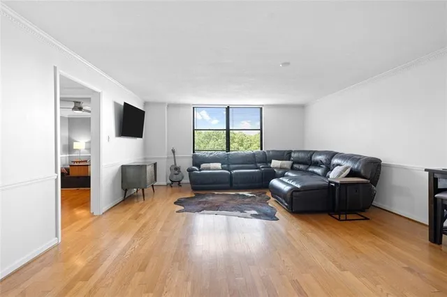 $185,000 | 2965 Pharr Ct S Northwest, Unit 817, Atlanta, GA 30305