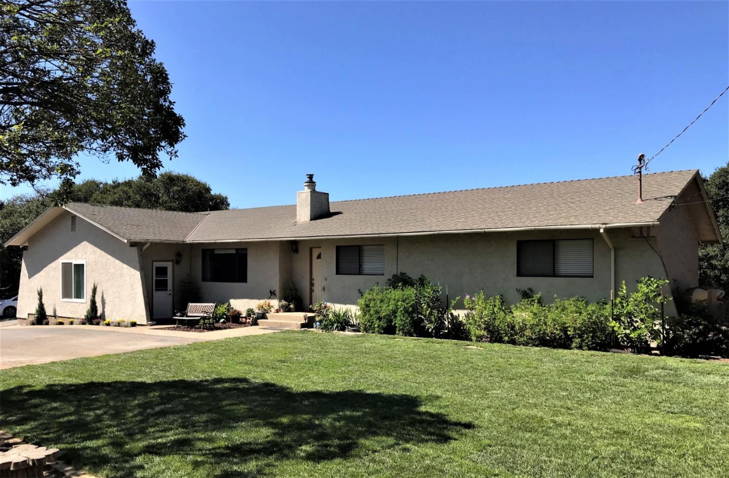 5900 Via Del Sol Road Prunedale, CA 93907 - Photo 3 of 22 Gallery Image 3