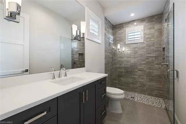 $4,500,000 | 16776 Enclave Circle, Naples, FL 34110