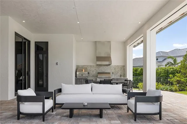 $4,500,000 | 16776 Enclave Circle, Naples, FL 34110