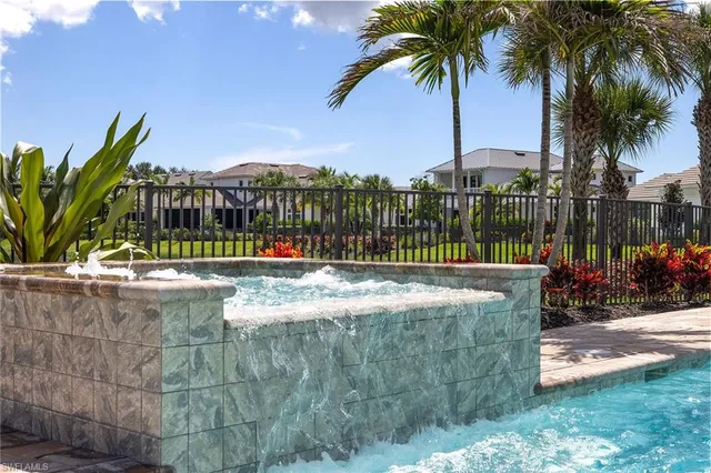 $4,500,000 | 16776 Enclave Circle, Naples, FL 34110