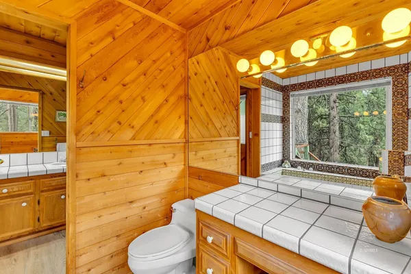 $675,000 | 25655 Tahquitz Drive, Idyllwild, CA 92549