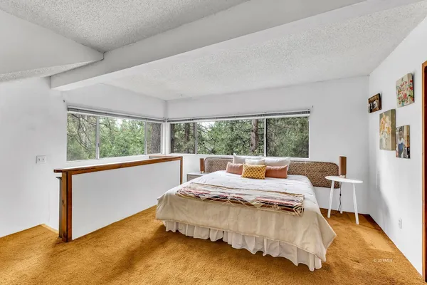 $675,000 | 25655 Tahquitz Drive, Idyllwild, CA 92549