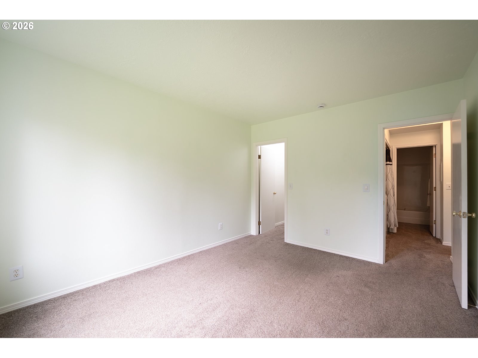 8720 Southwest Tualatin Road, Unit 206 Tualatin, OR 97062 - Photo 17 of 28