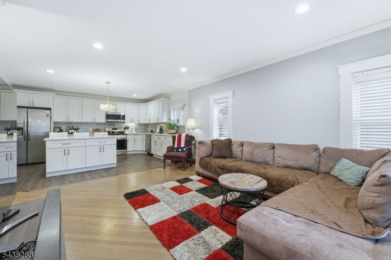 449 Union Avenue Elizabeth, NJ 07208 - Photo 37 of 42
