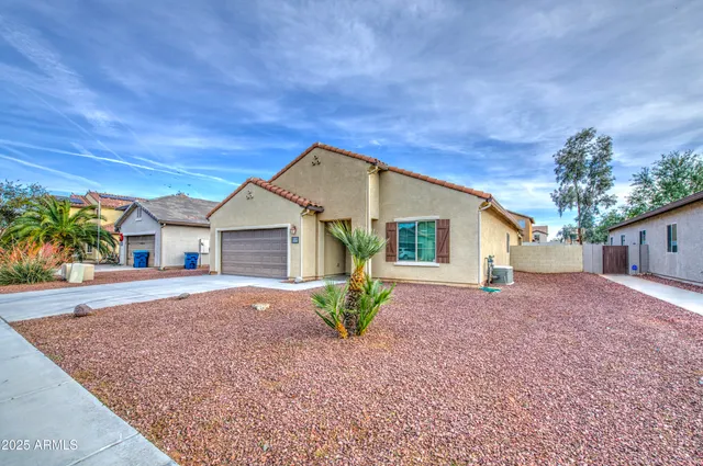 $295,000 | 21261 East Volunteer Drive, Red Rock, AZ 85145