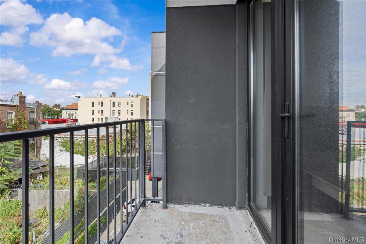 458 East 25th Street, Unit 305 Brooklyn, NY 11226 - Photo 12 of 14 a view of a balcony