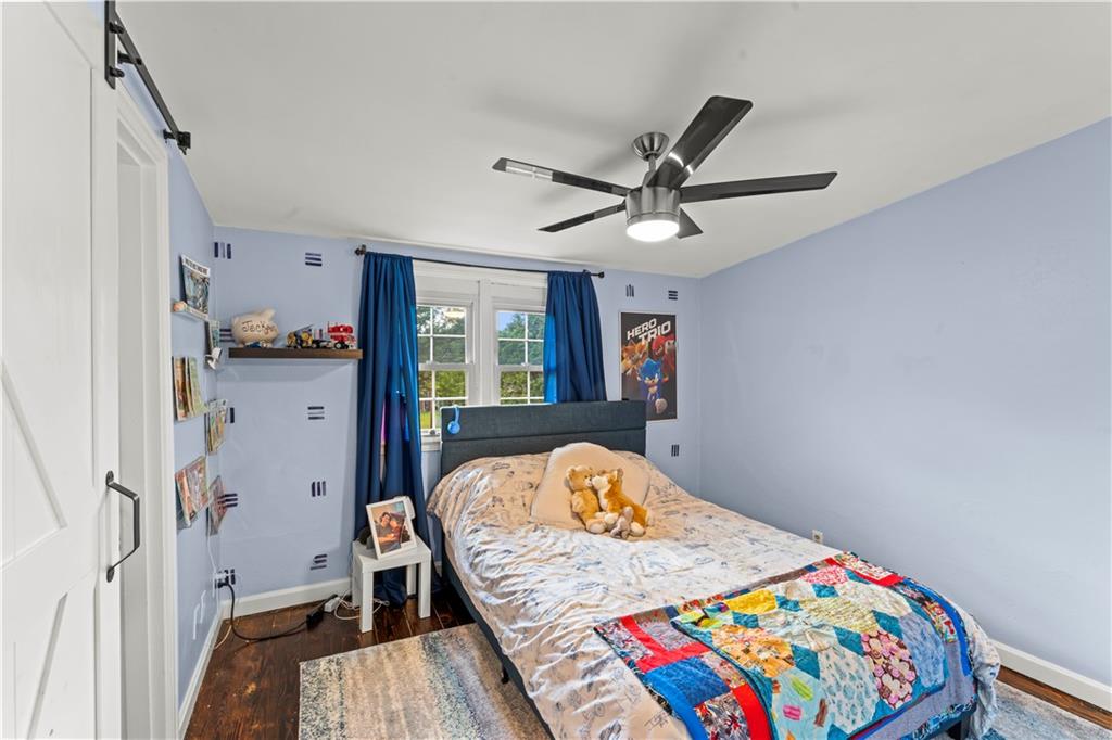 860 East McMurray Road Venetia, PA 15367 - Photo 21 of 37
