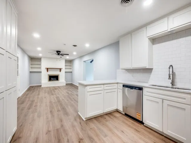 $2,800 | 1108 Wade Drive, Bedford, TX 76022